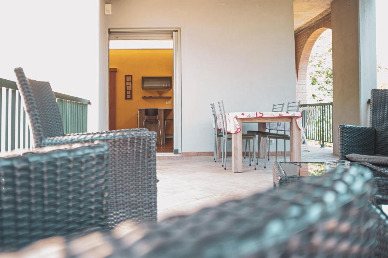 Il Mughetto - Appartamento Con Terrazza Privata San Quirico dʼOrcia Extérieur photo