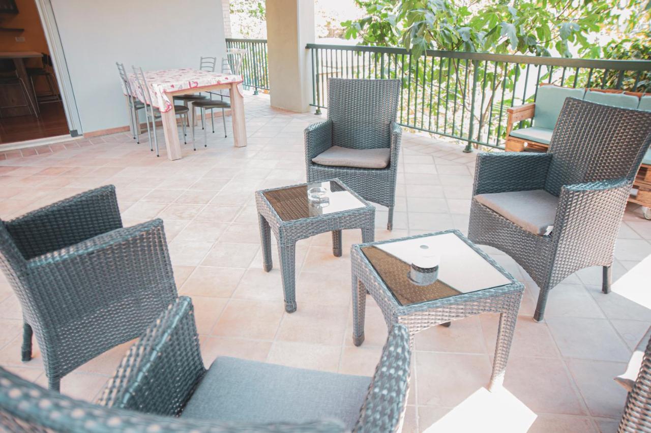 Il Mughetto - Appartamento Con Terrazza Privata San Quirico dʼOrcia Extérieur photo